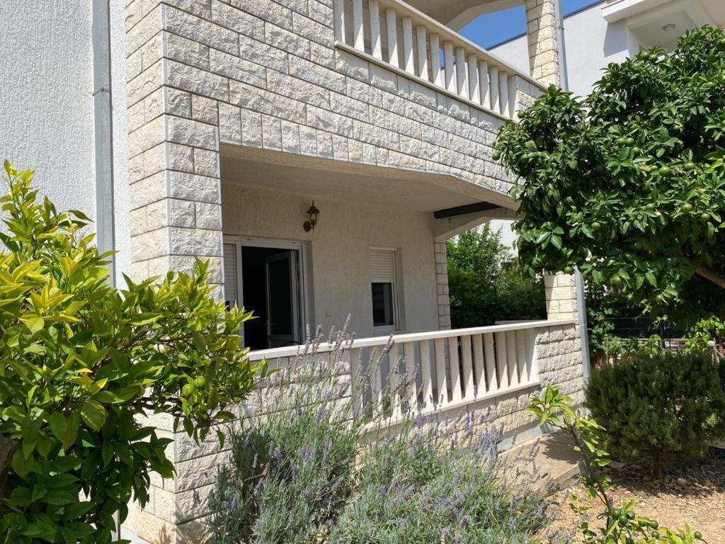 Apartmani Josipa Trogir Exterior photo